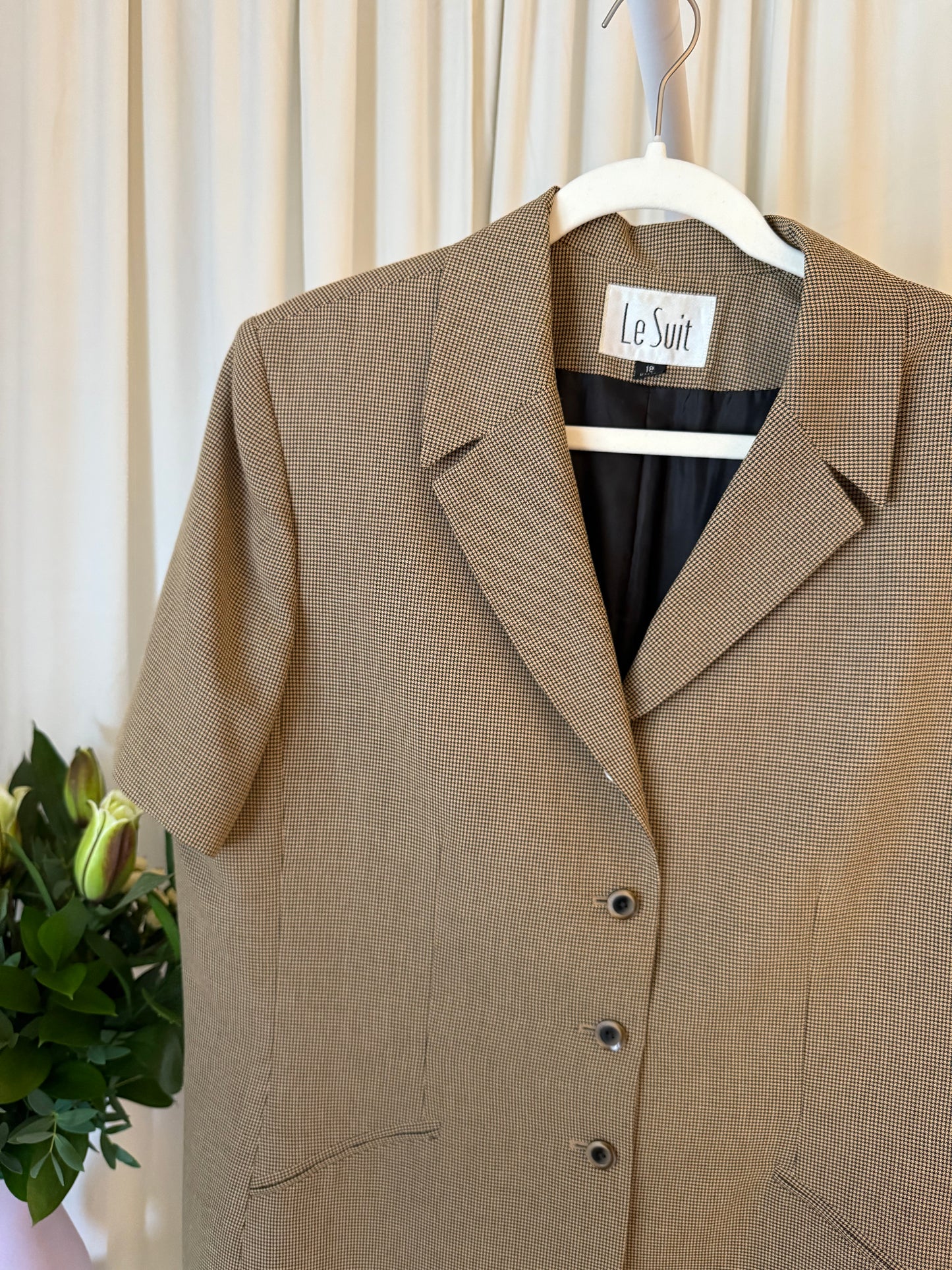 Le Suit Blazer Top