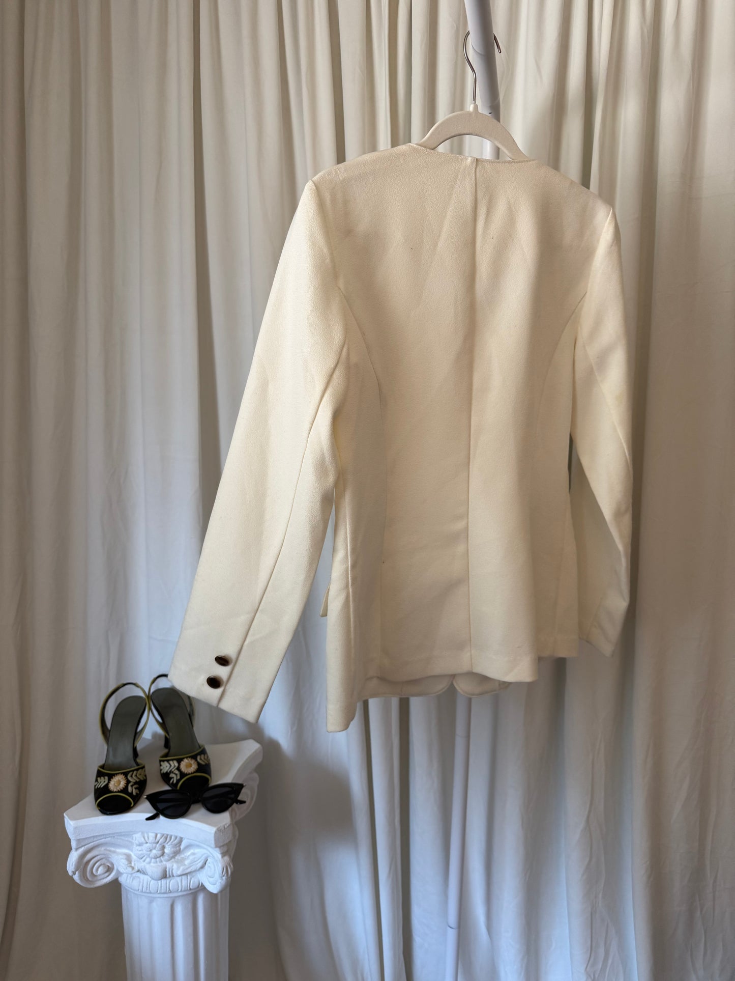 The Elegant Top