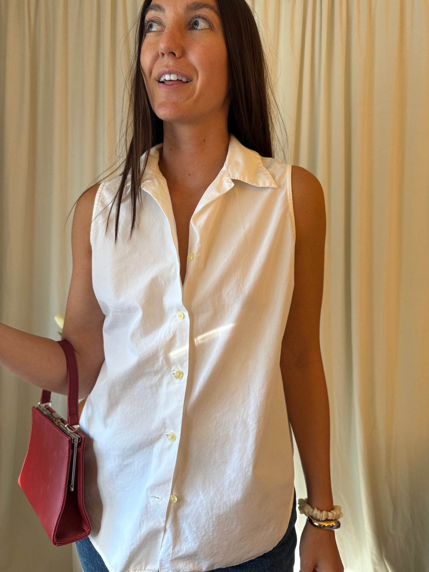 Gap Sleeveless Button Down