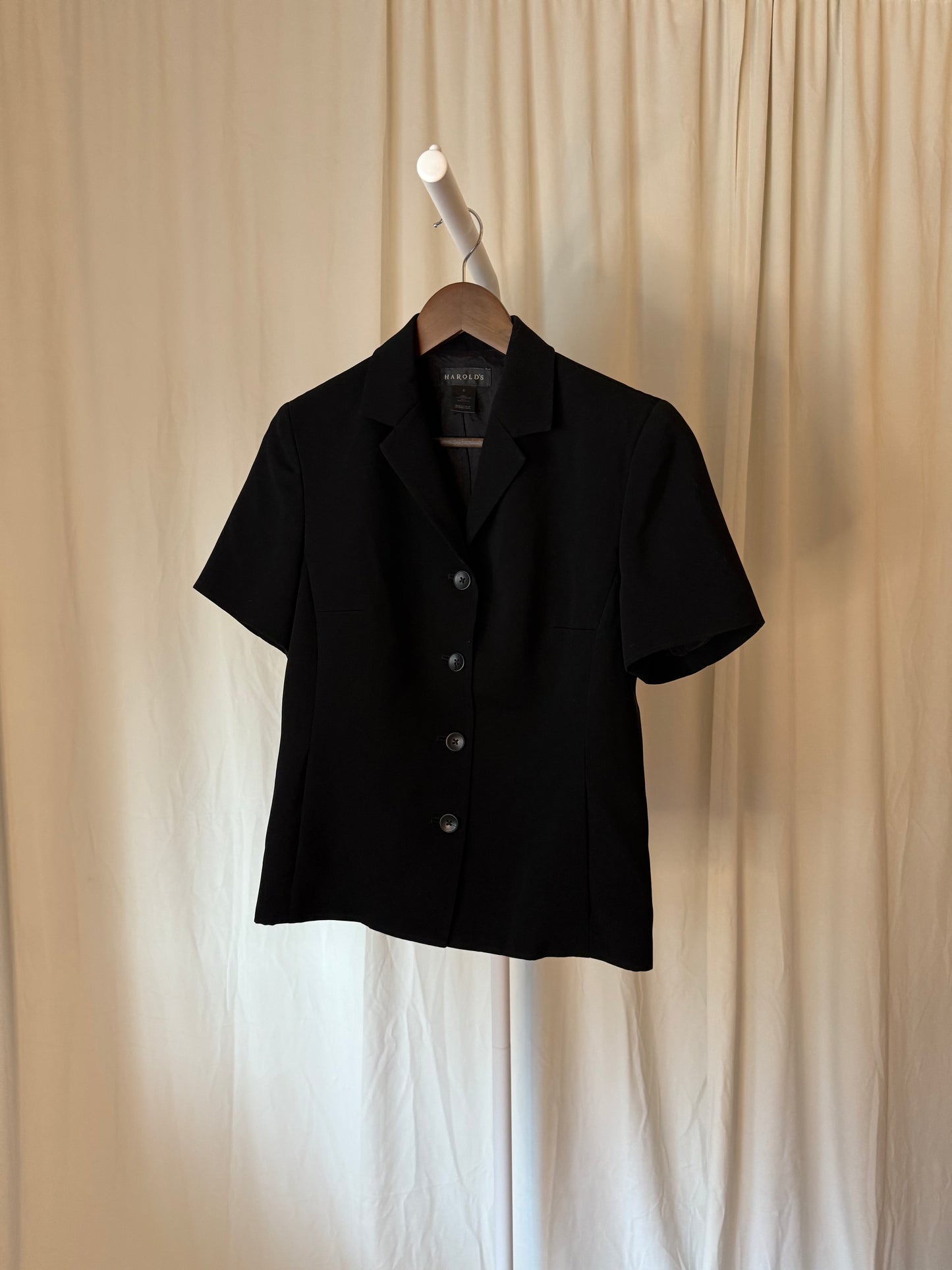 Harold's Button Up Top