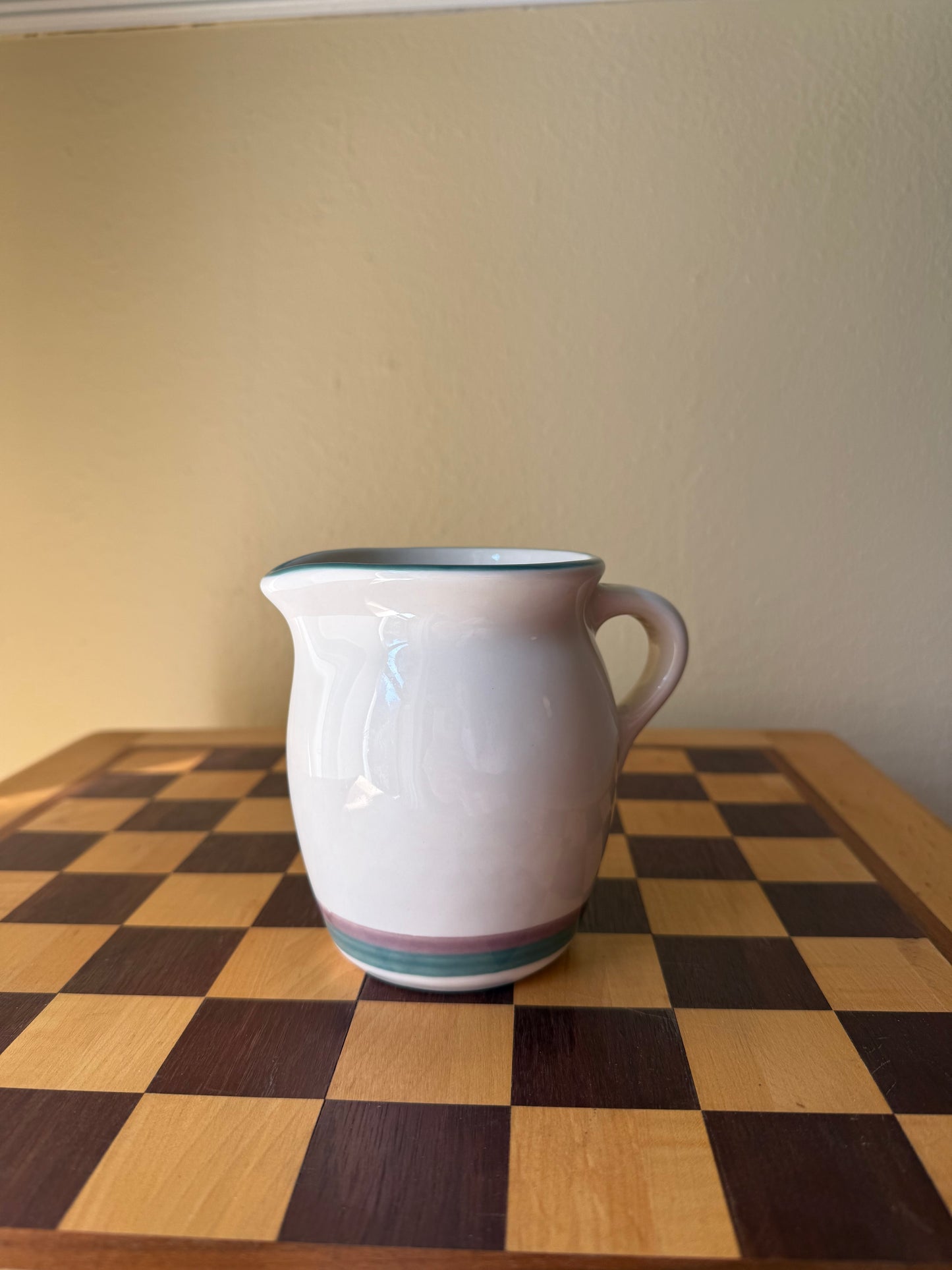 The Mauve Pitcher