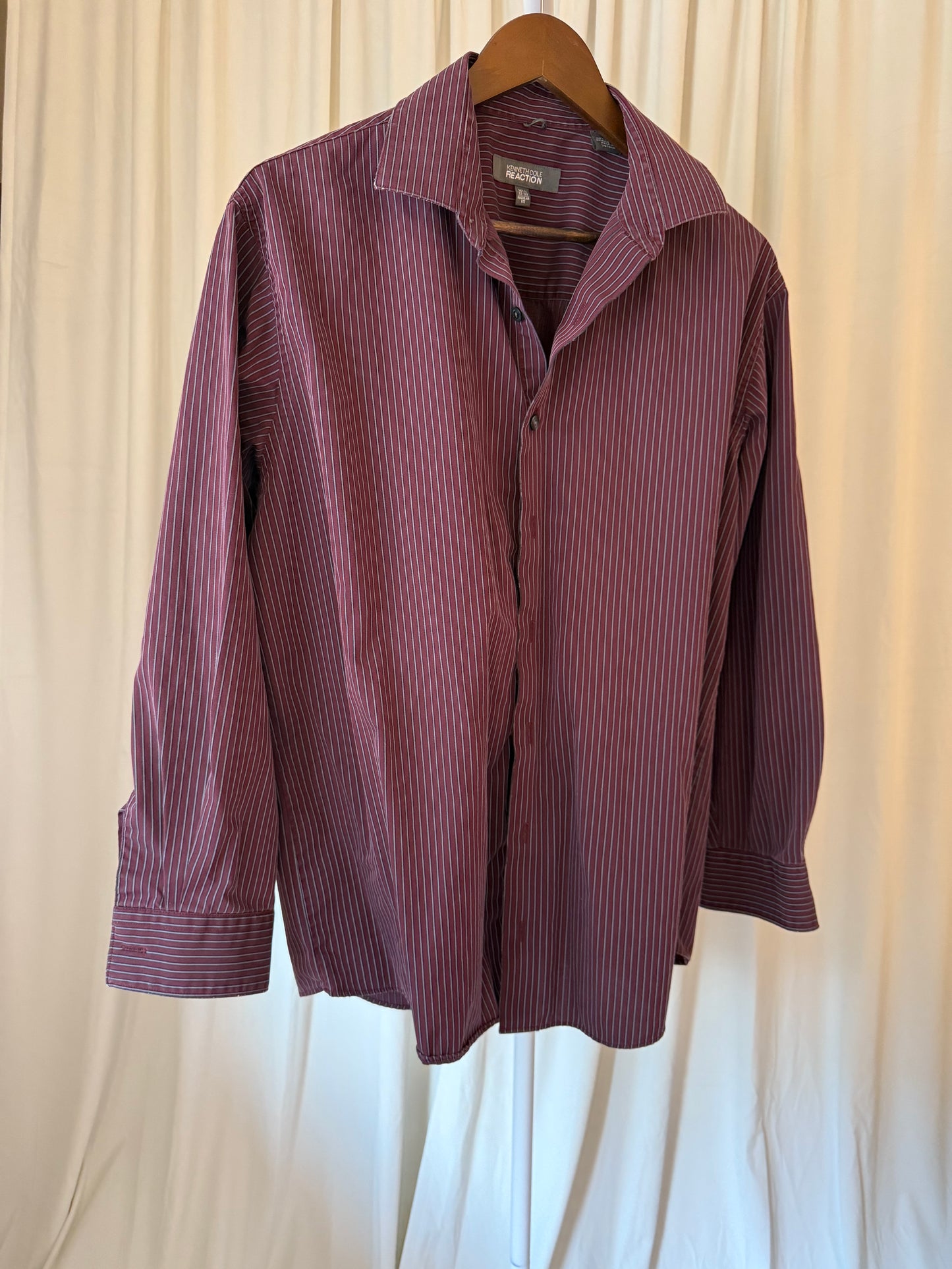 The Modern Button Down