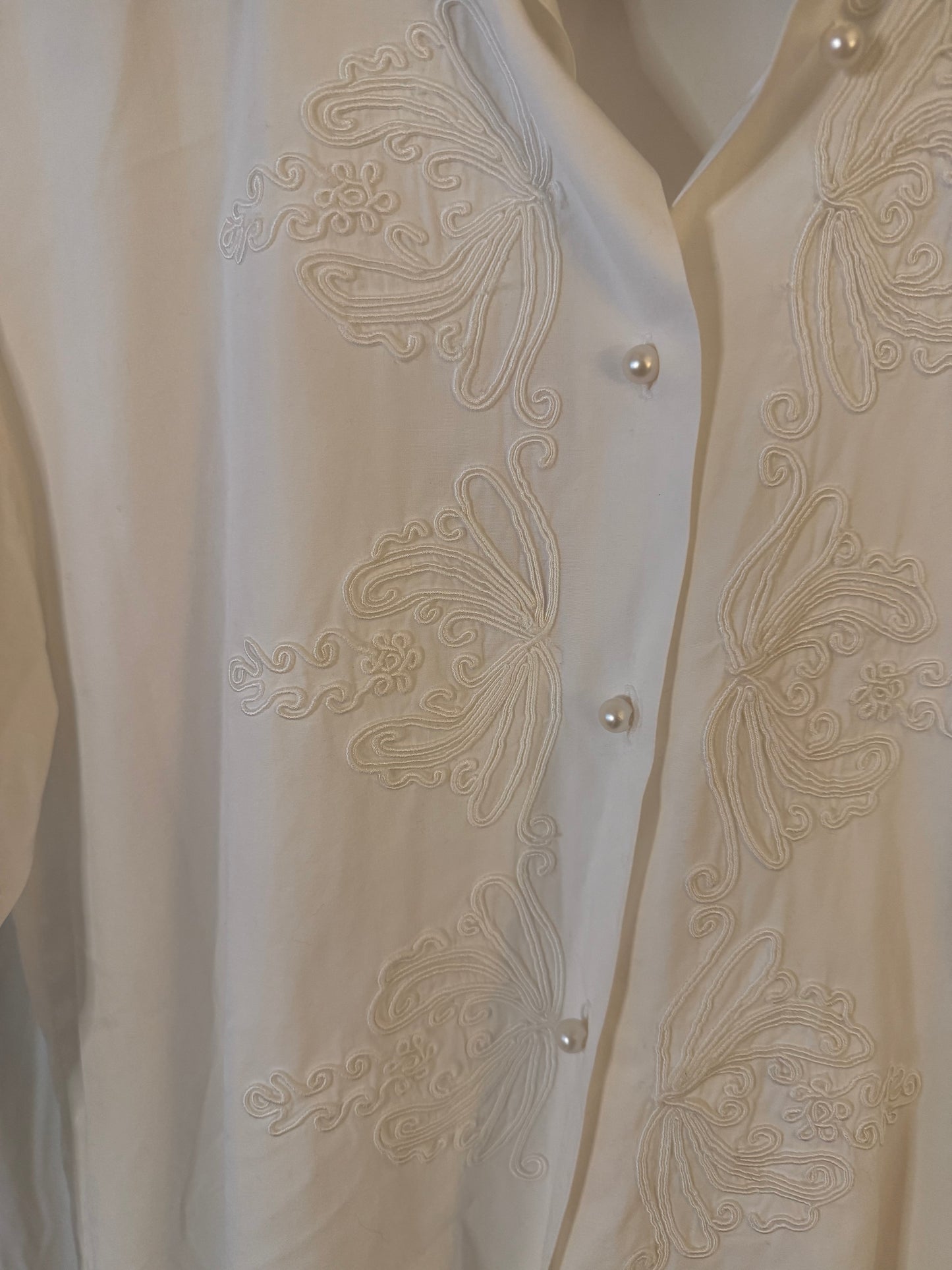 Harbour Vue White Button Up
