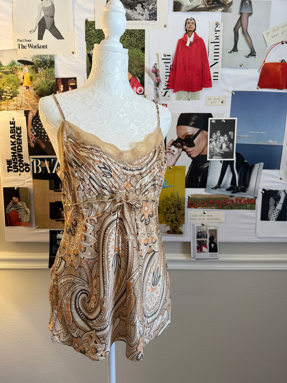 New York & Company Vintage Paisley Top