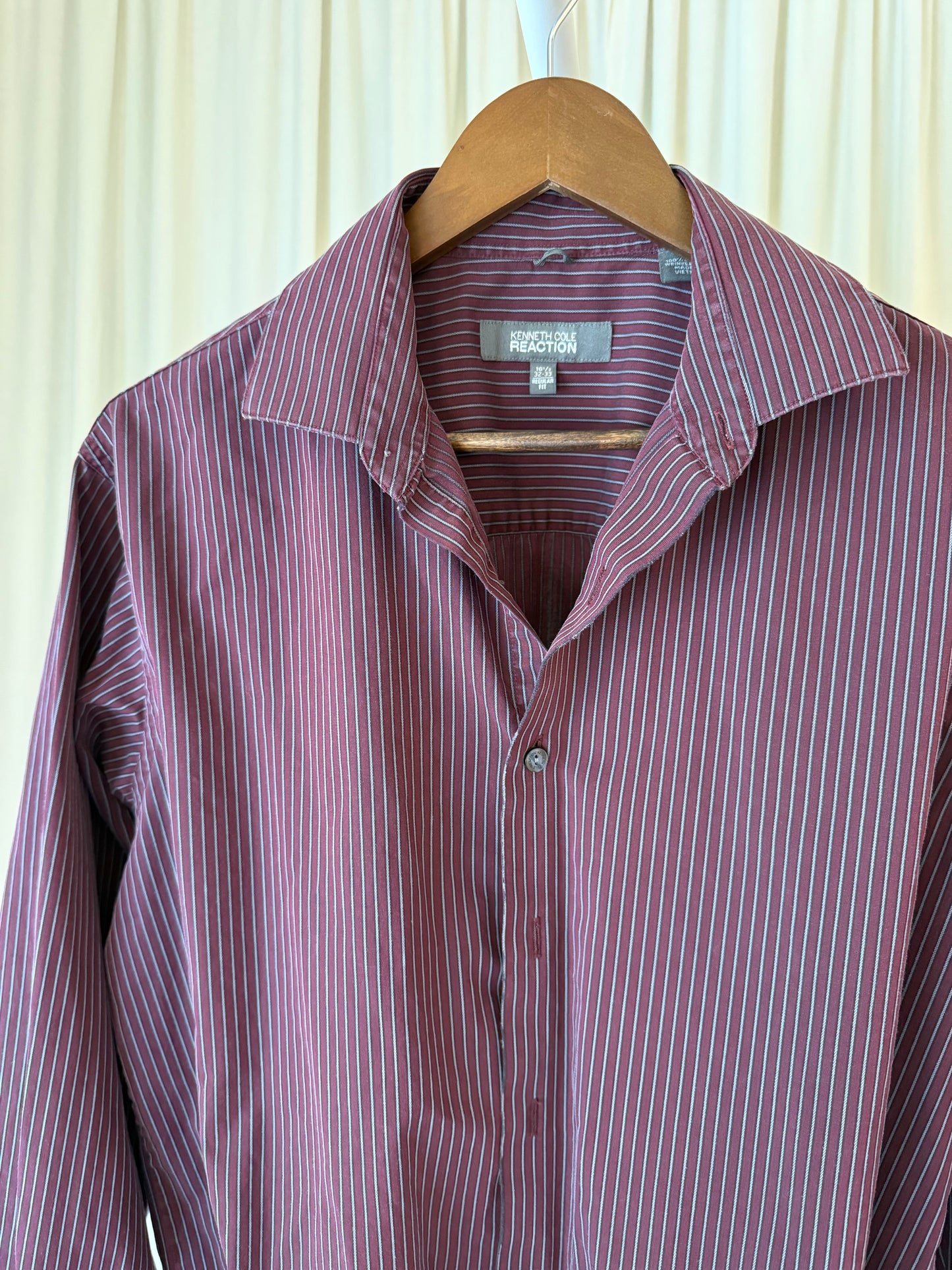 The Modern Button Down