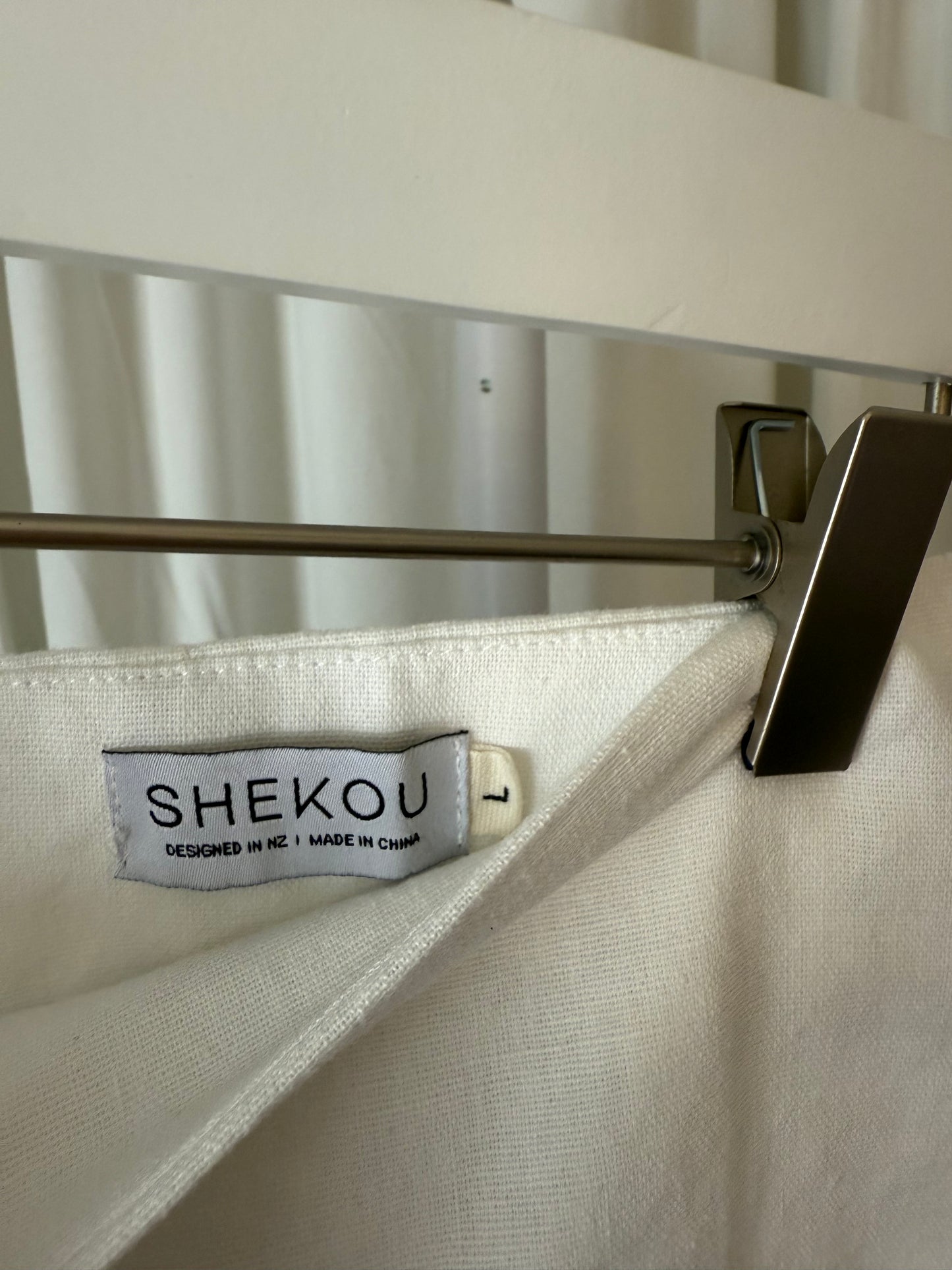 The Linen Skirt