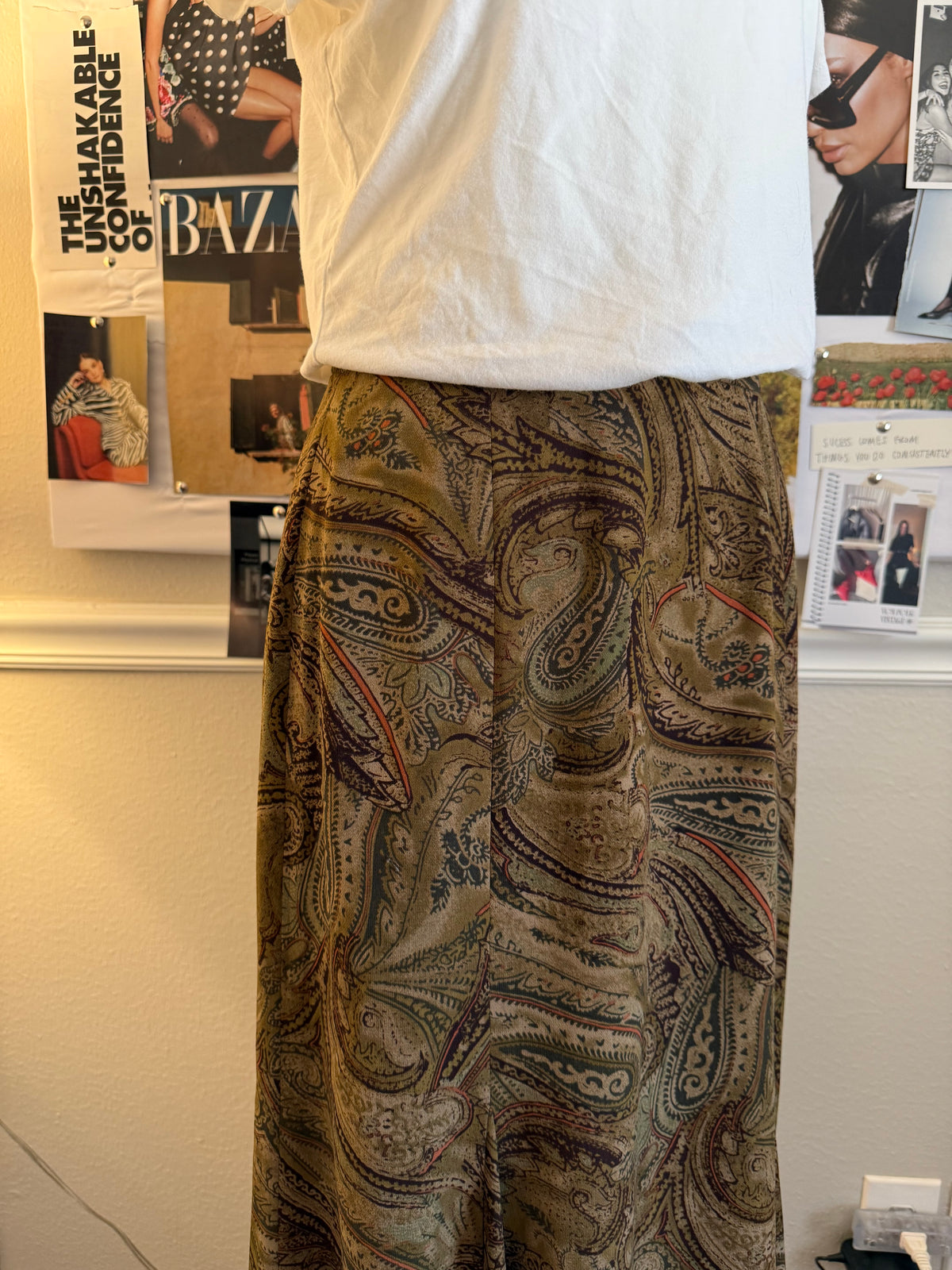 Jones Wear Vintage Paisley Skirt