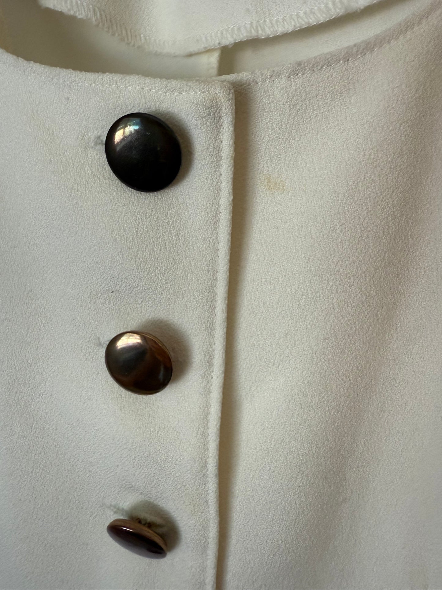The Elegant Top