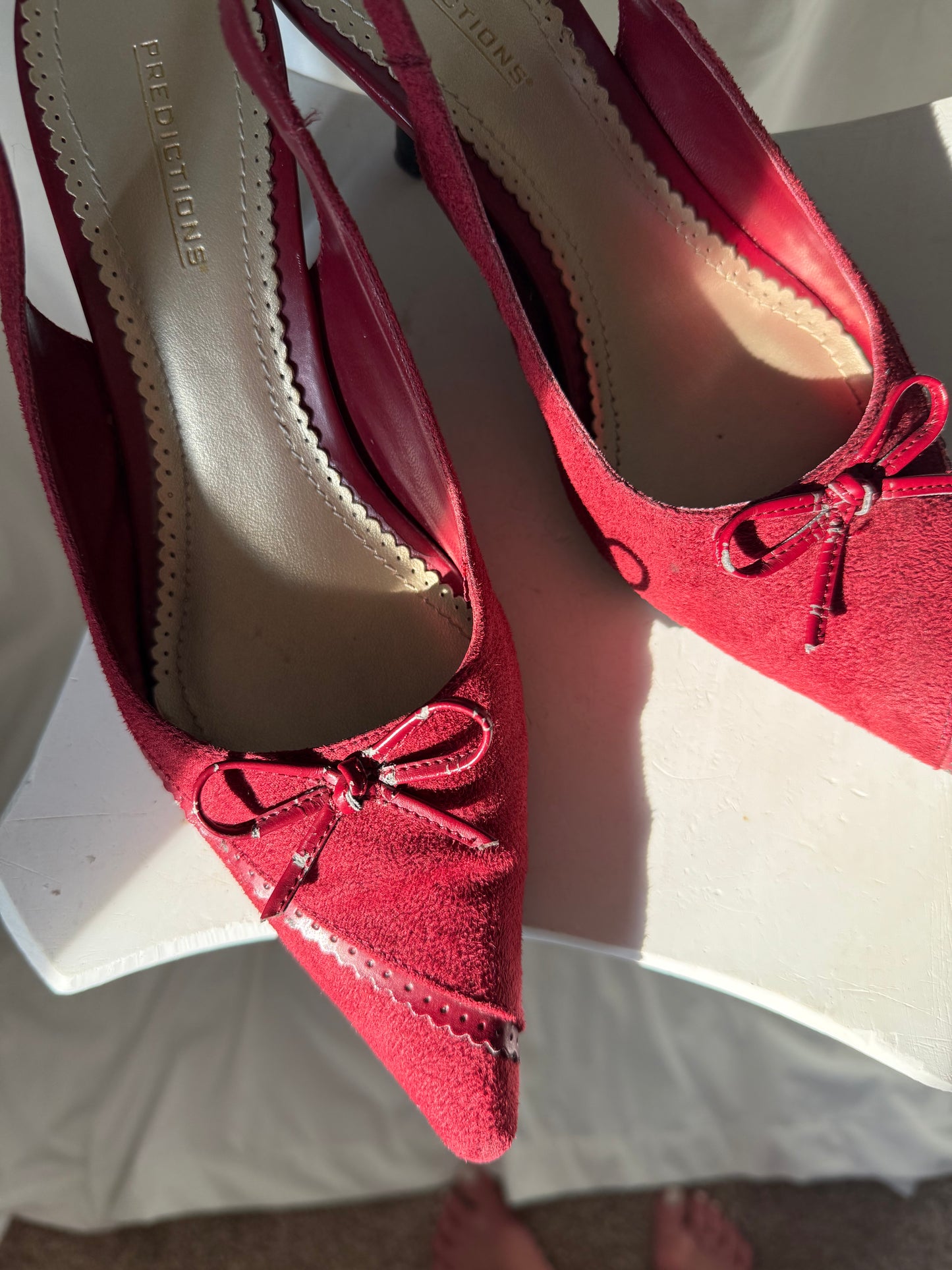 The Ruby Bow Heel